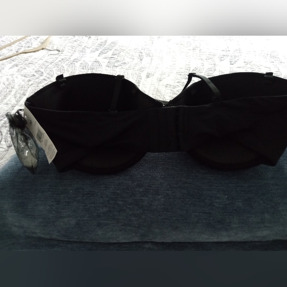 NWT Convertible plus extra straps bra - Picture 4 of 5